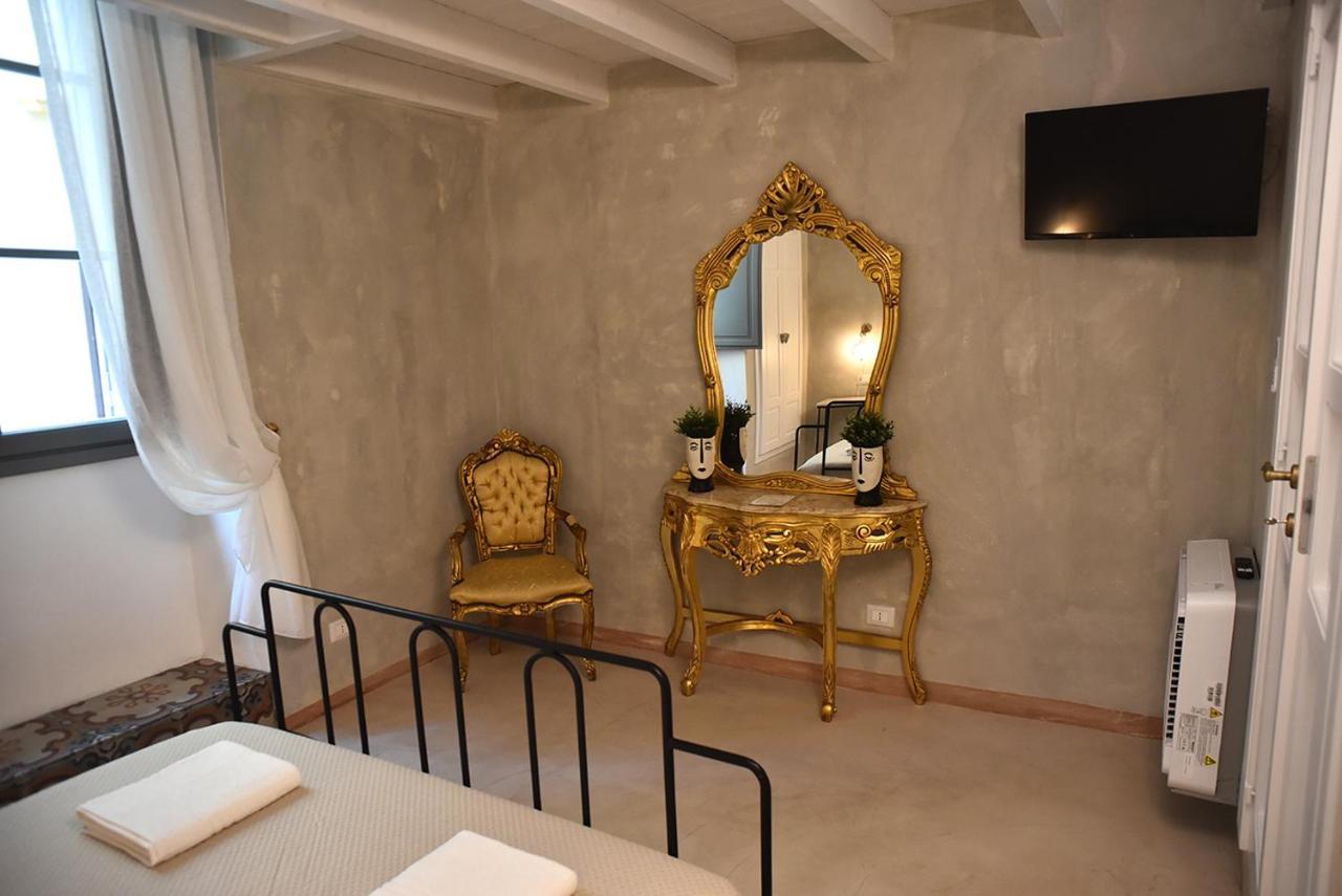 B&B Tre Principi Gallipoli Buitenkant foto